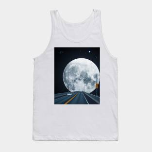 TO THE MOON. Tank Top